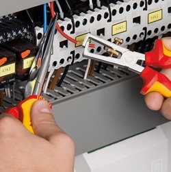 Knipex 11 06 160 VDE Kablo Sıyırma Pensesi