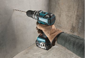 Makita DHP480RME Akülü Darbeli Matkap Vidalama